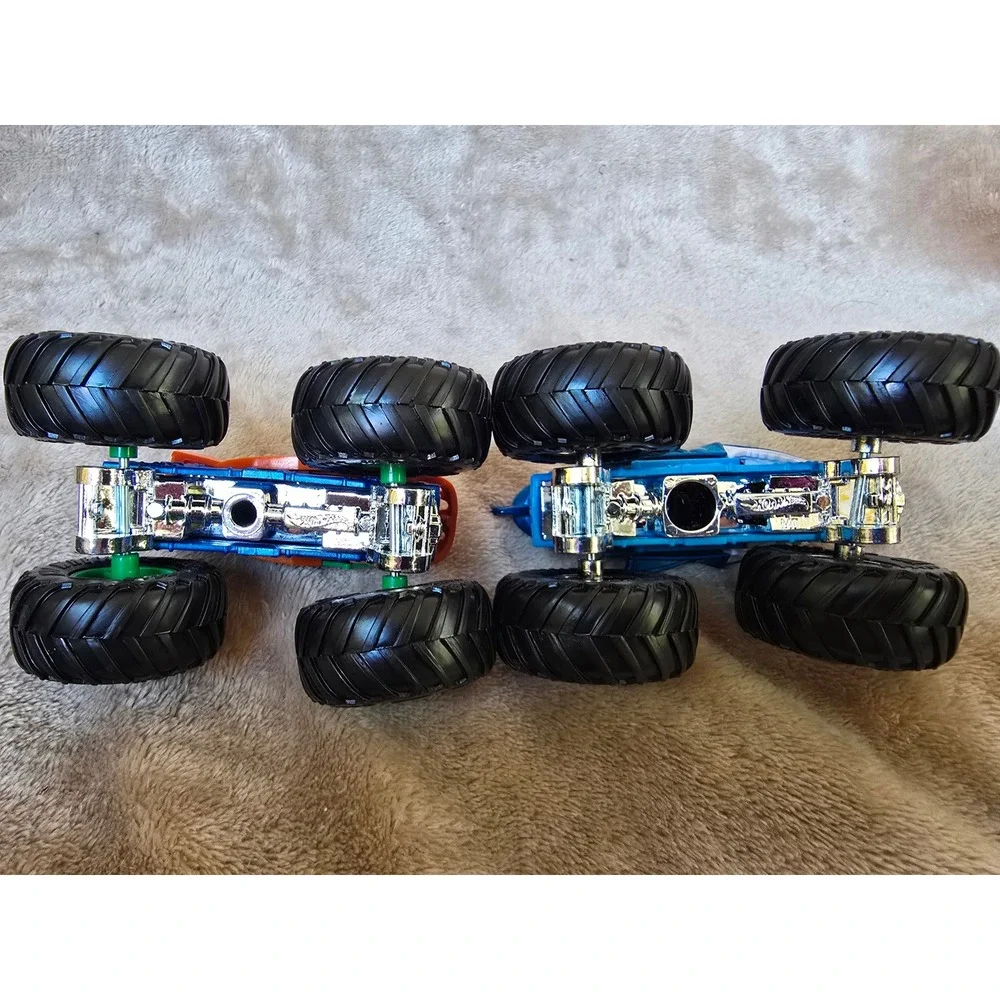 Hot Wheels Monster Trucks Shark Wreak and Piran-ahhh Blue Green Diecast Lot of 2